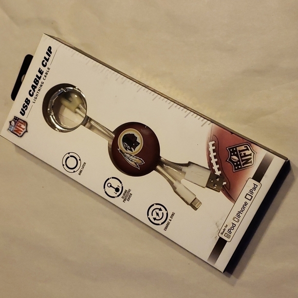 NEW NFL Washington Redskins Football Team USB Cable Clip Lightning Cable